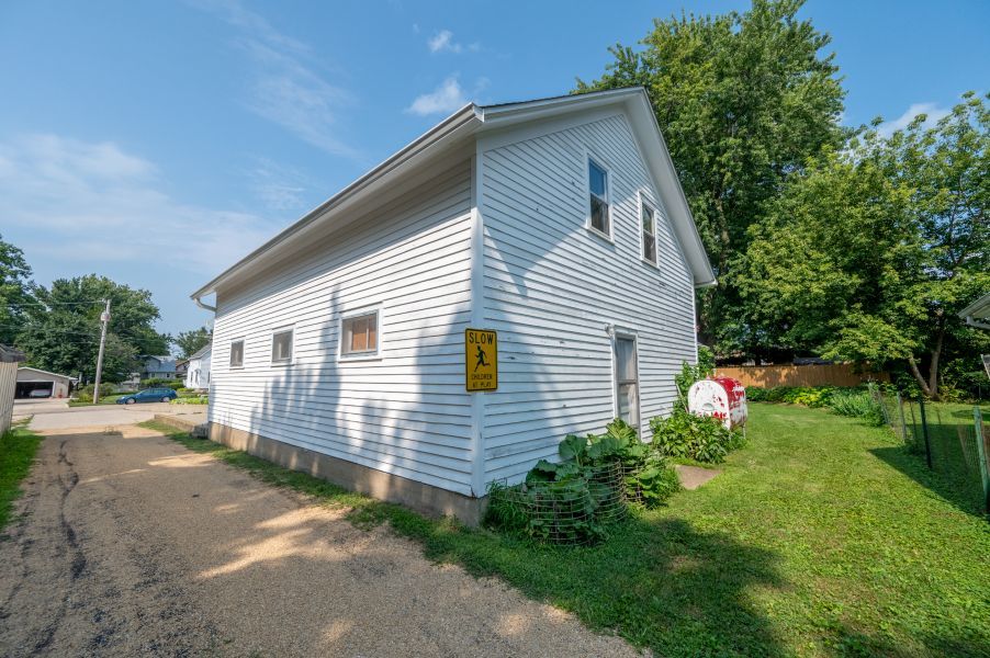 109 W Main Street Property Photo 54