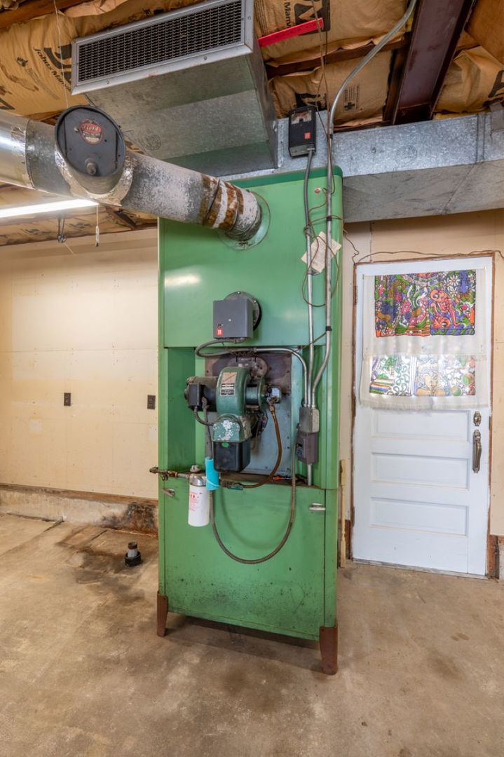 109 W Main Street Property Photo 58