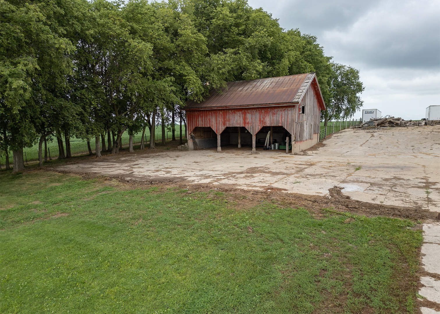 17618 Il Highway 81 Property Photo 6