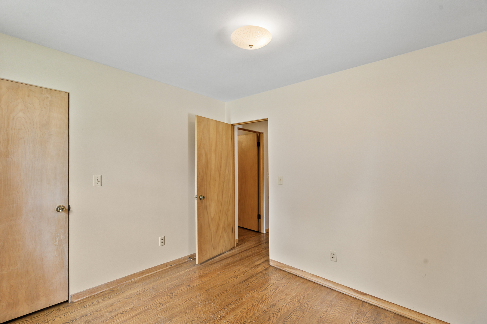 104 S Maple Street Property Photo 17