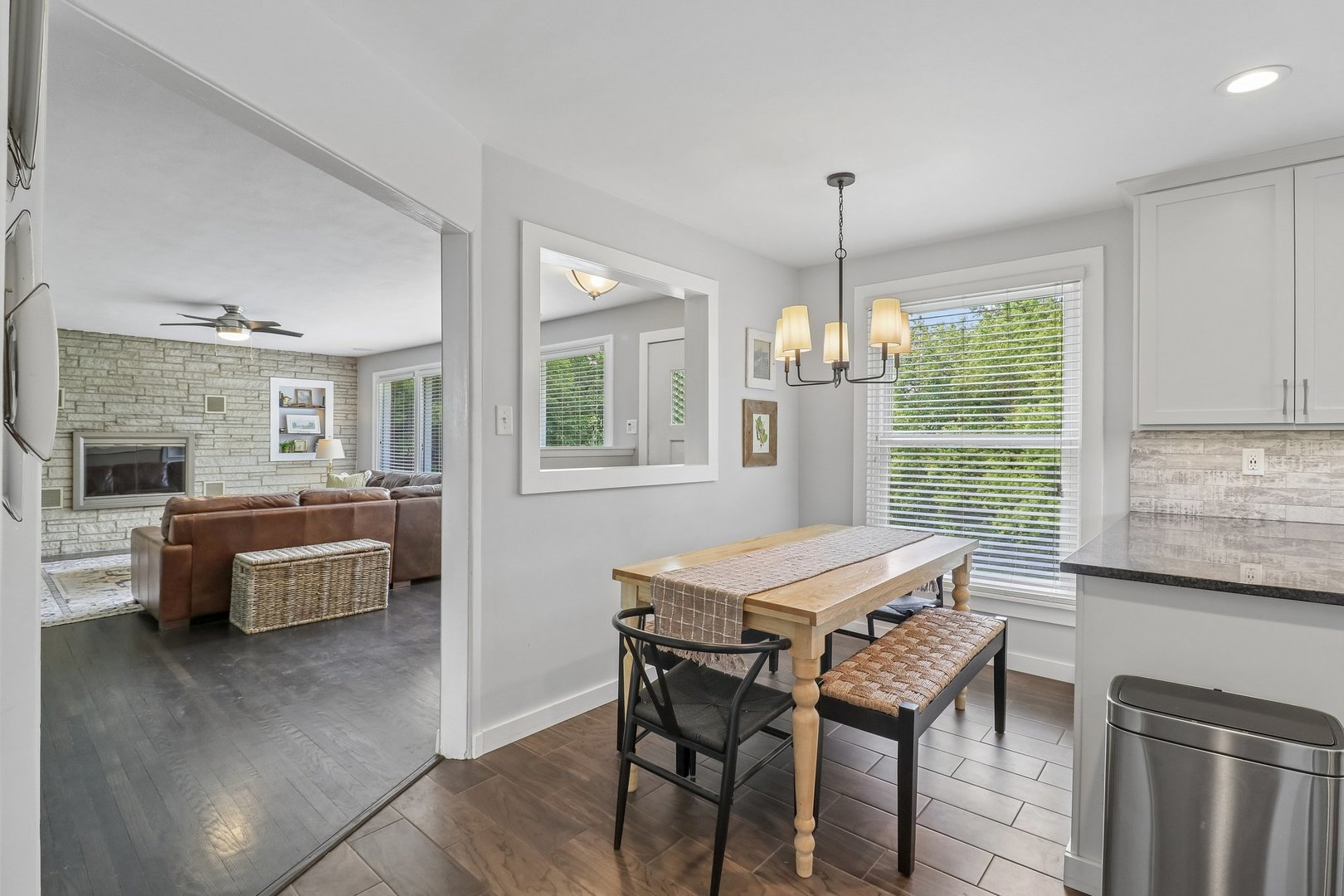 23579 W Windsor Terrace Property Photo 12
