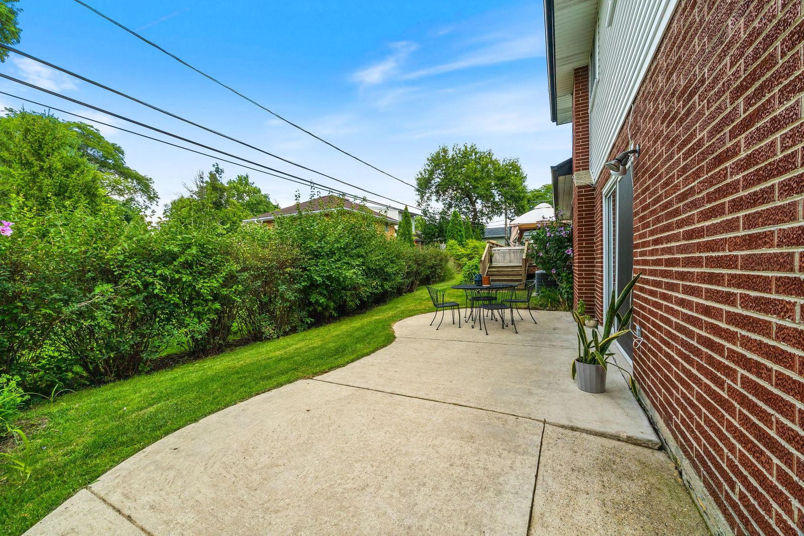 514 Eldon Place Property Photo 36