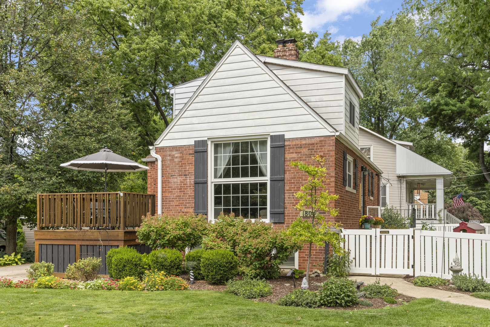 1804 Pine Road Property Photo 1