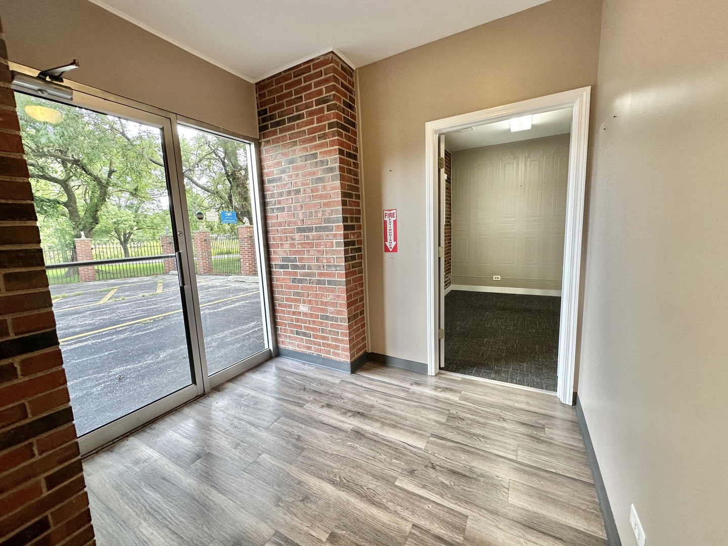 15717 Wolf Road Property Photo 4