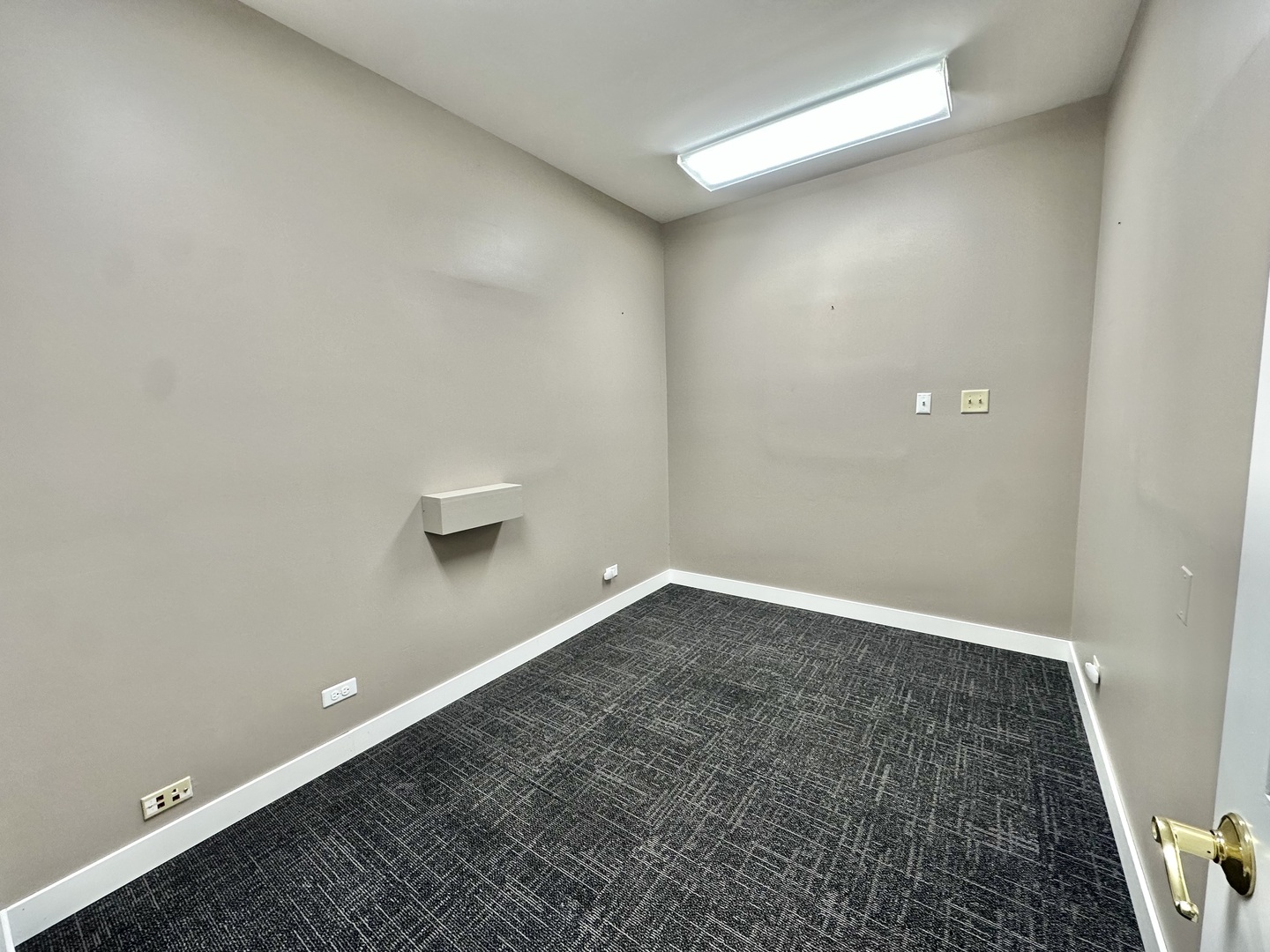 15717 Wolf Road Property Photo 10