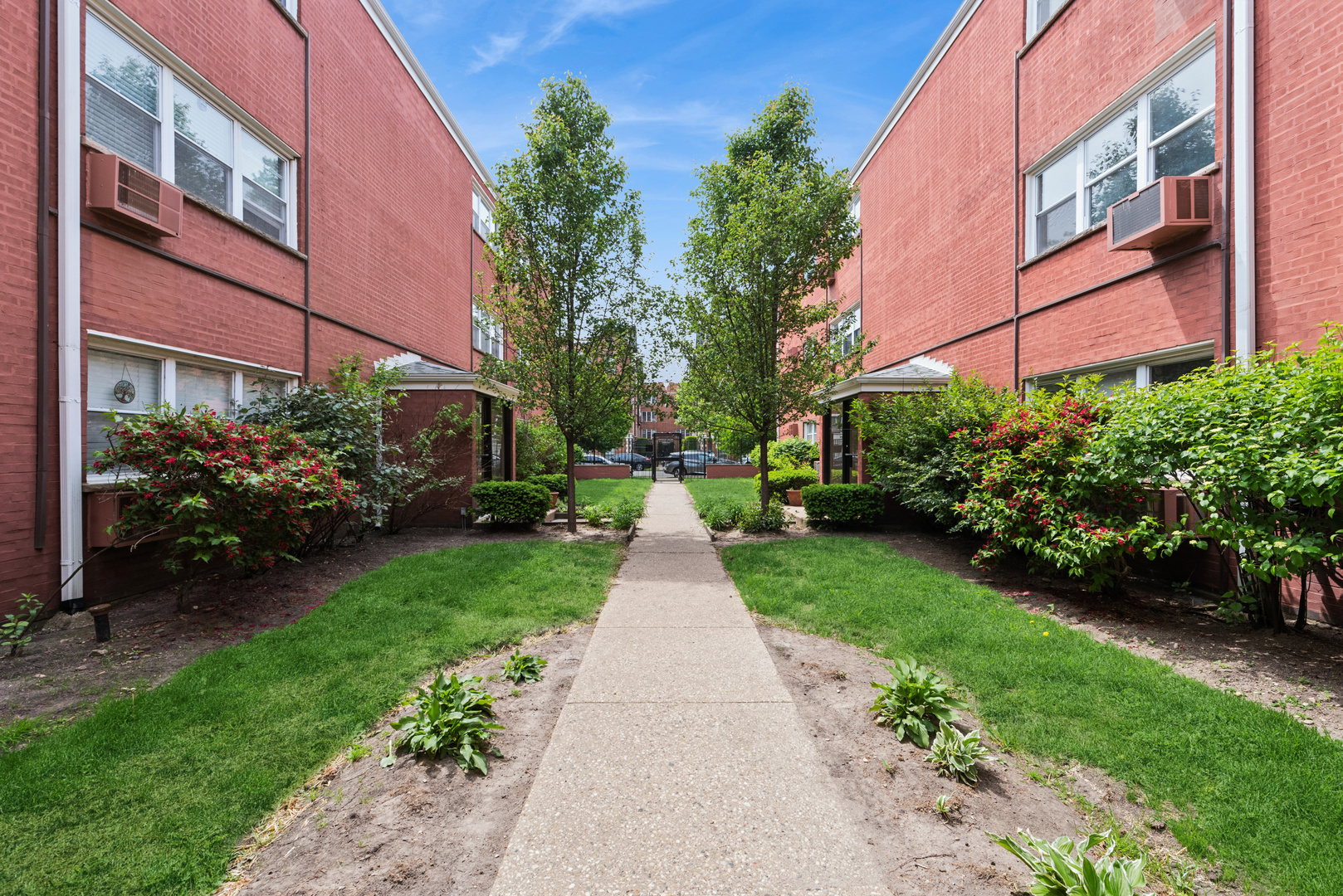 6969 N Ashland Boulevard 304 Property Photo 17
