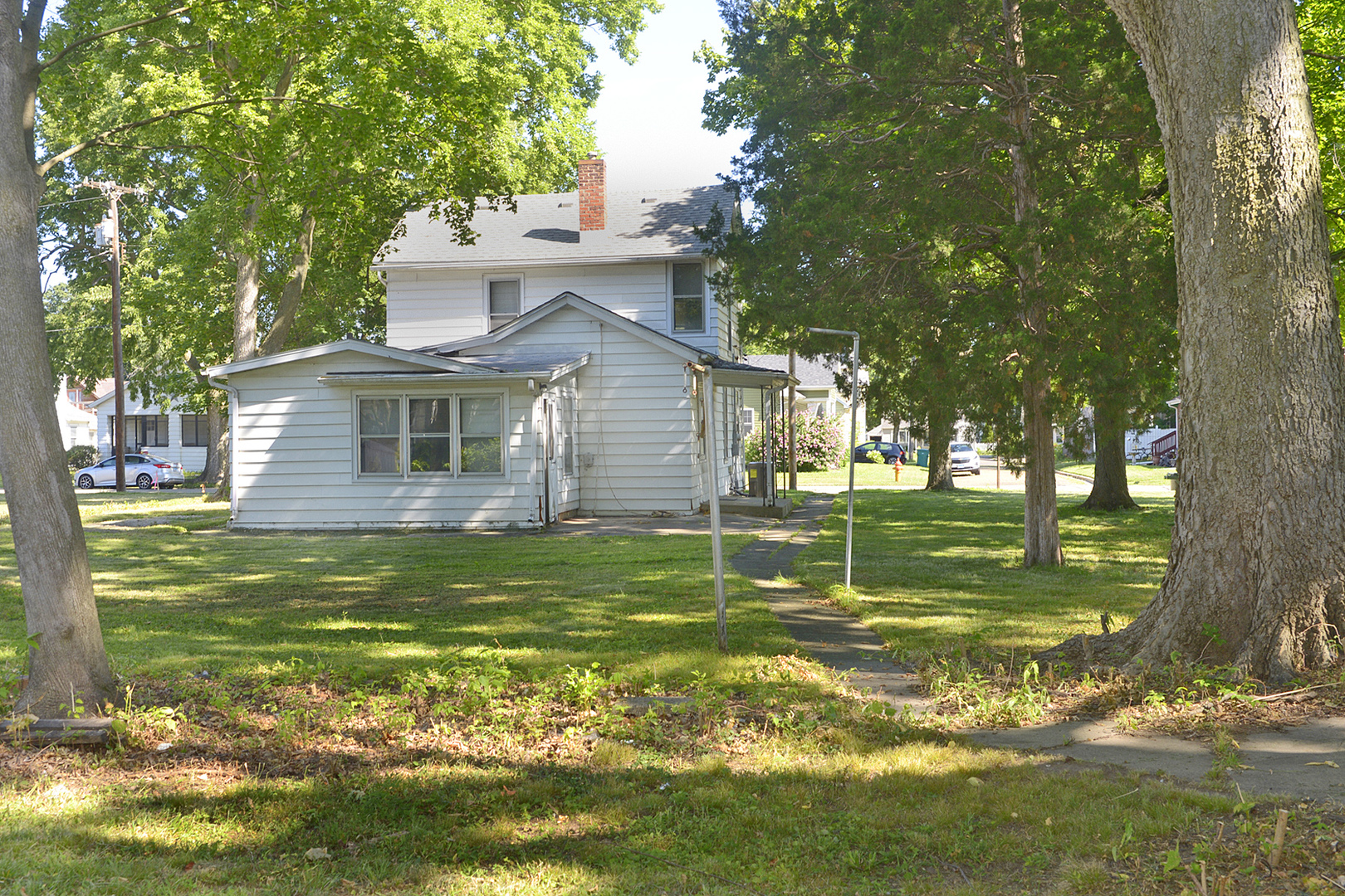 903 Illinois Avenue Property Photo 11