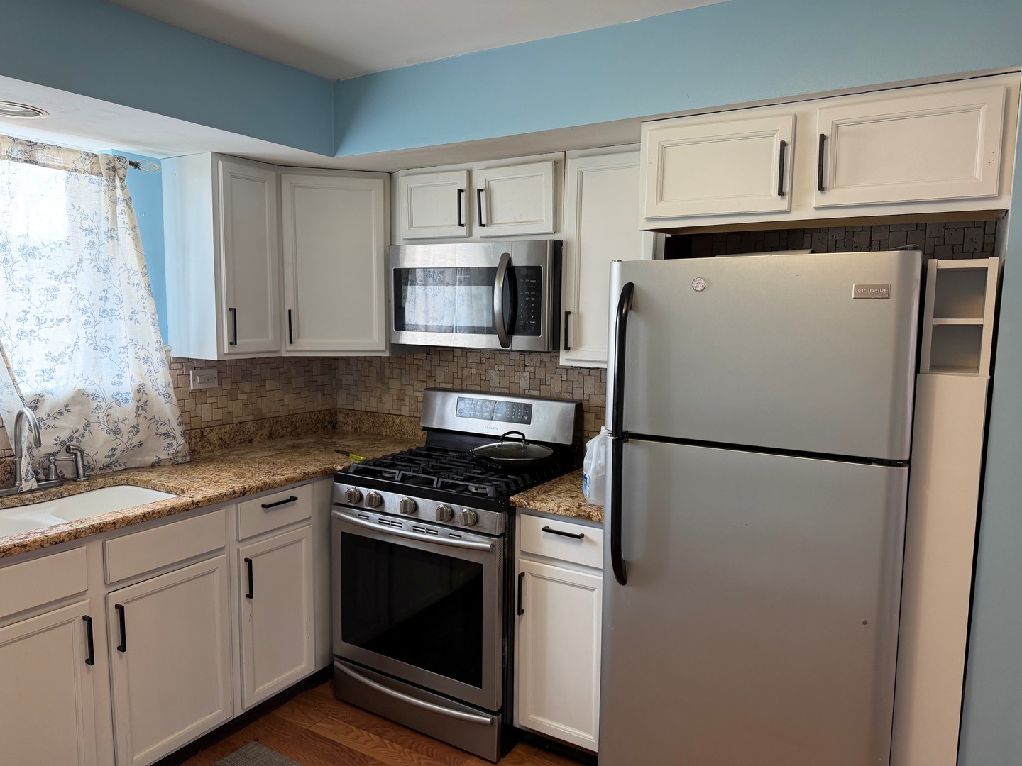 5303 N Delphia Avenue 304 Property Photo 8