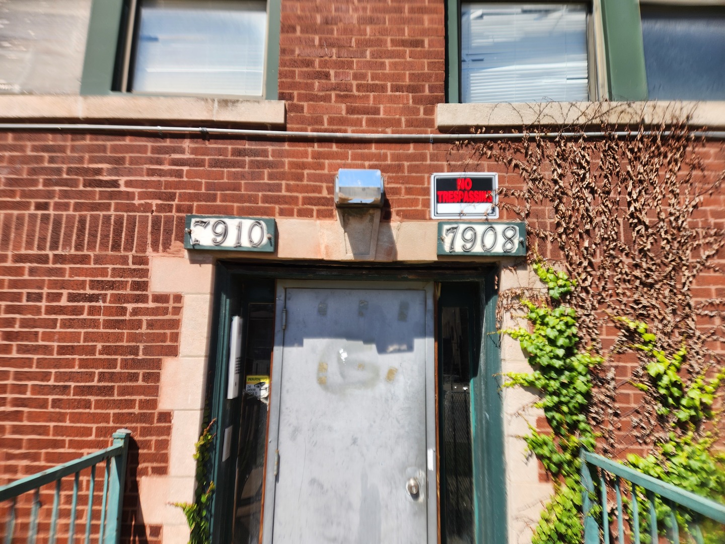 7908 S Ingleside Avenue Property Photo 2