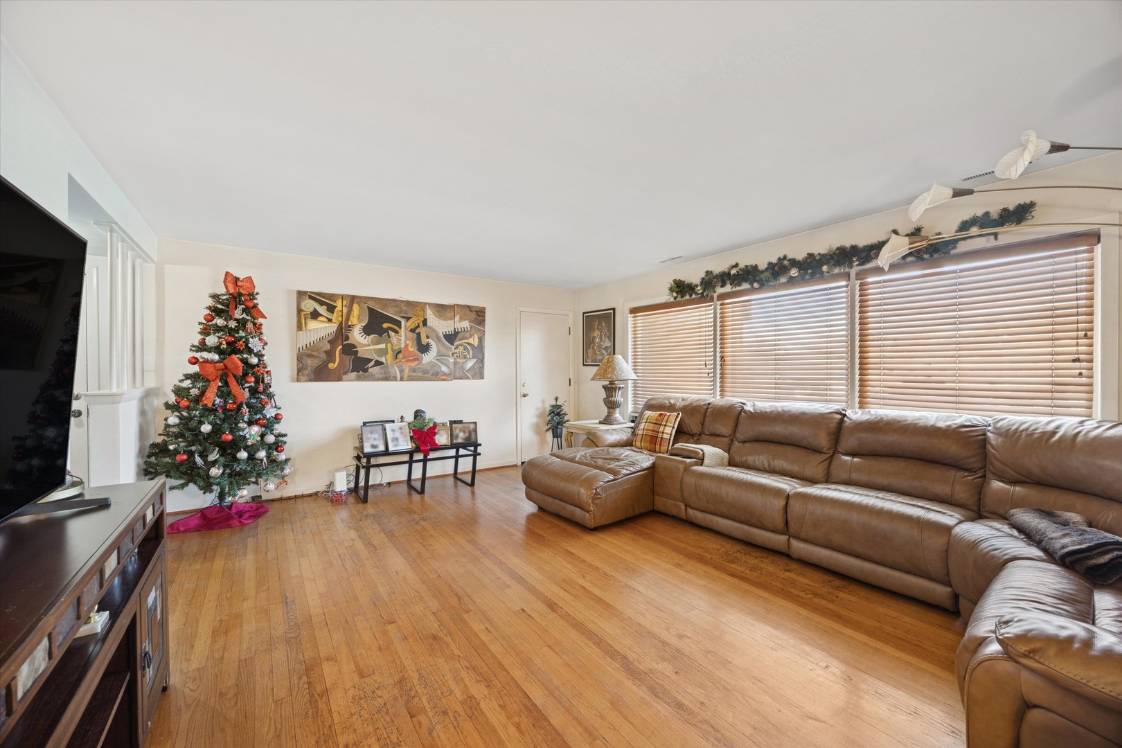 2626 Flossmoor Road Property Photo 14