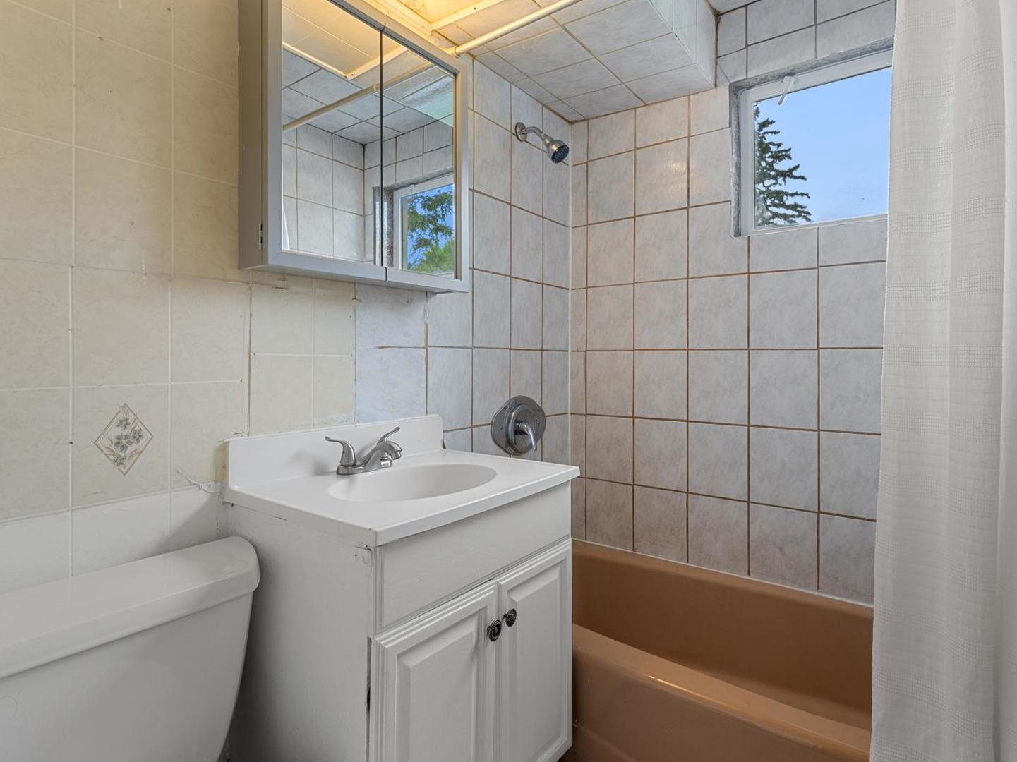 625 Jefferson Avenue Property Photo 10