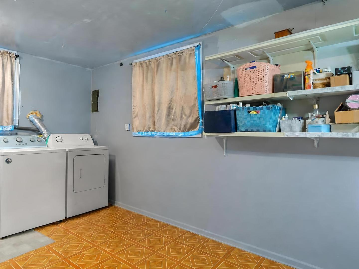 625 Jefferson Avenue Property Photo 13