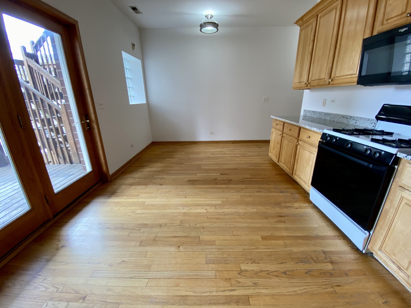 4233 N Kenmore Avenue 2n Property Photo 15