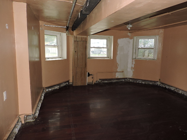 5535 N Christiana Avenue Property Photo 33
