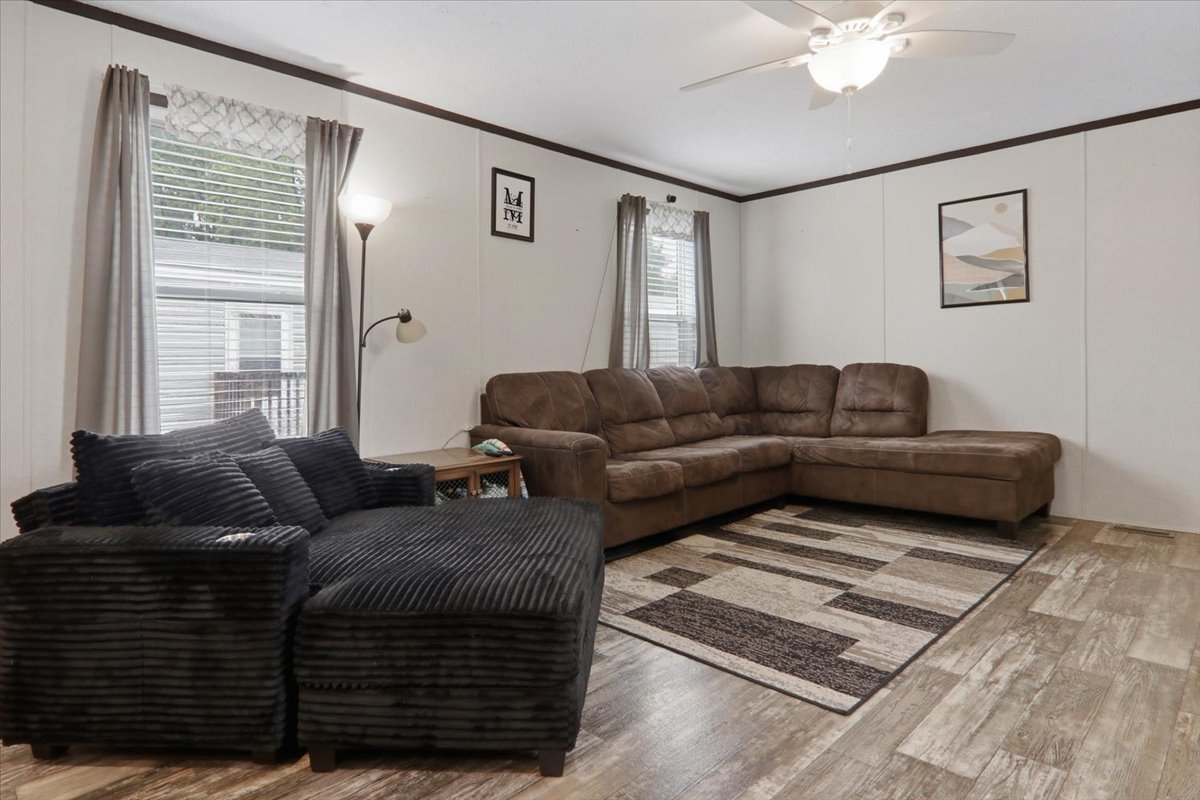 508 Parkland Drive Property Photo 4
