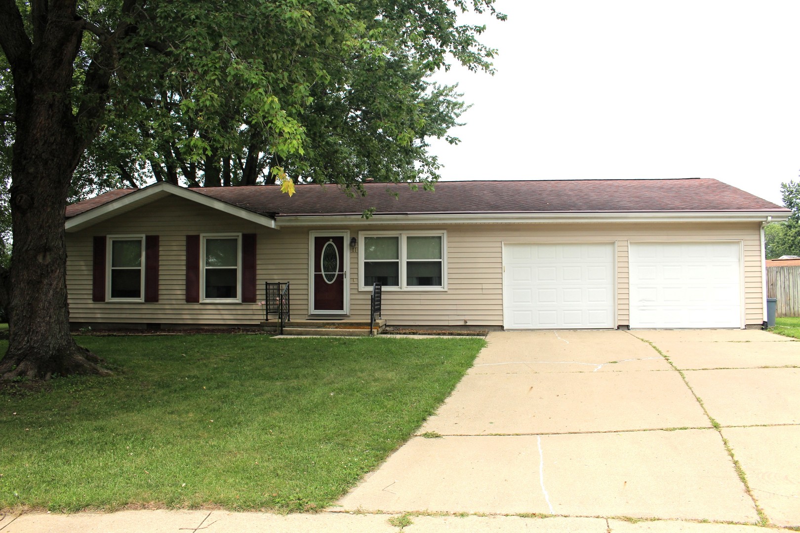 11 Bradley Court Property Photo 1