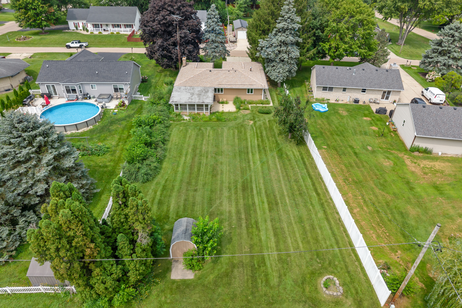 1007 Nancy Road Property Photo 3