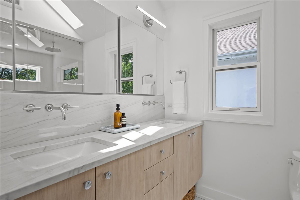 704 Roger Avenue Property Photo 24