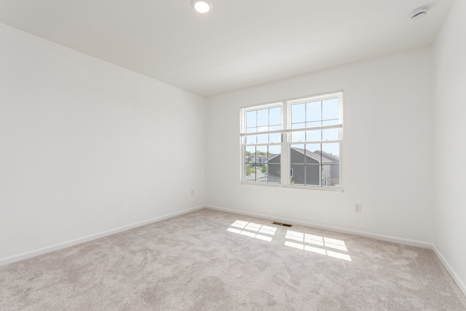 2131 Sassafras Way C Property Photo 8