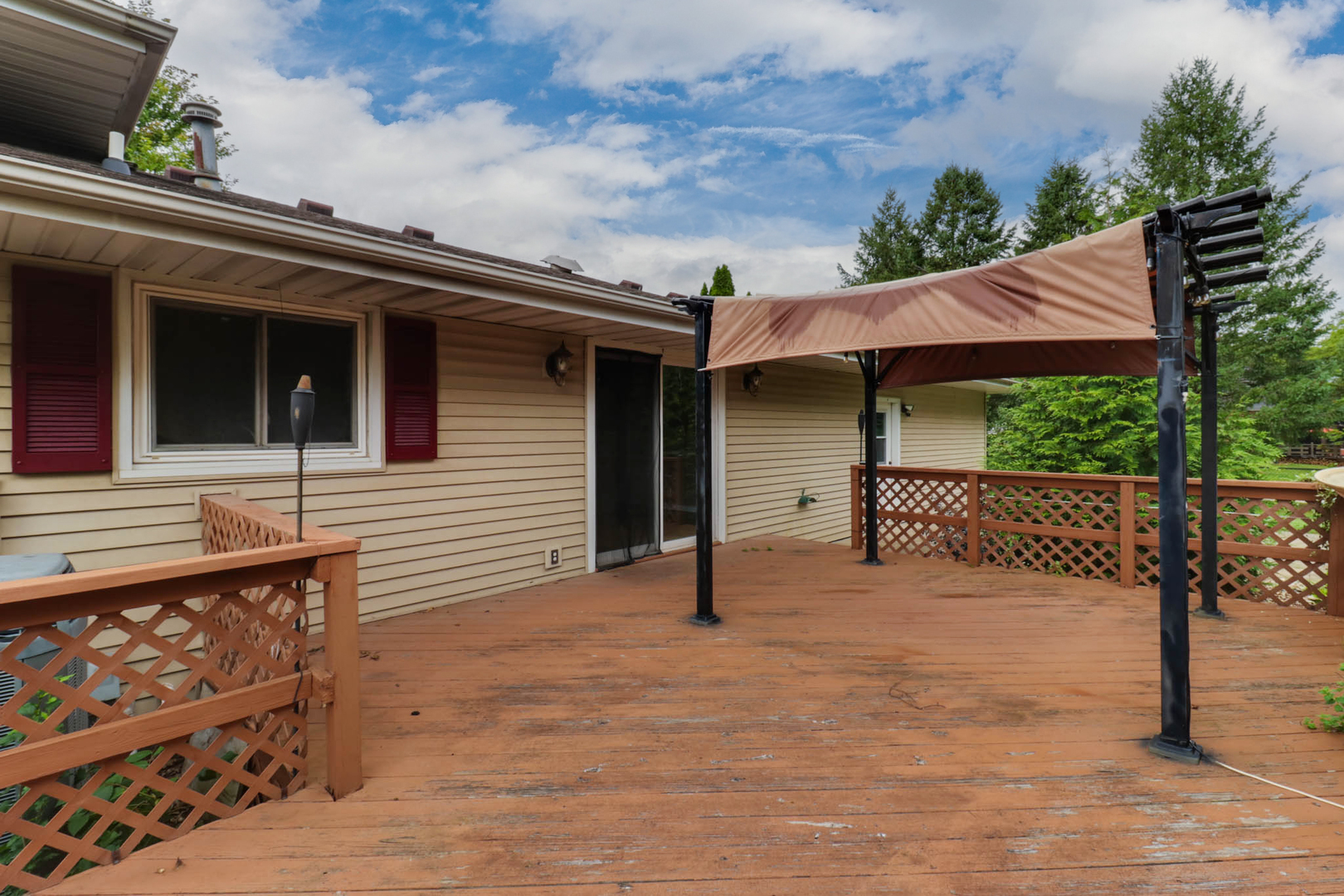 19356 Nottingham Drive Property Photo 38