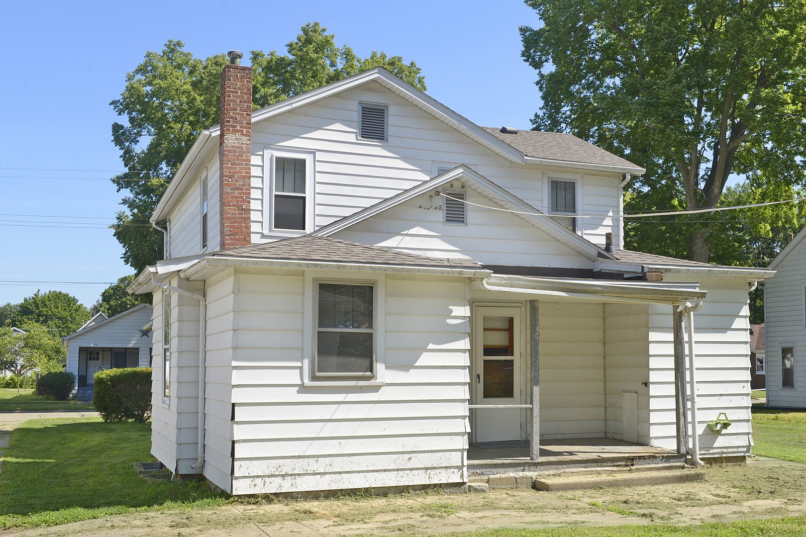 911 Illinois Avenue Property Photo 14