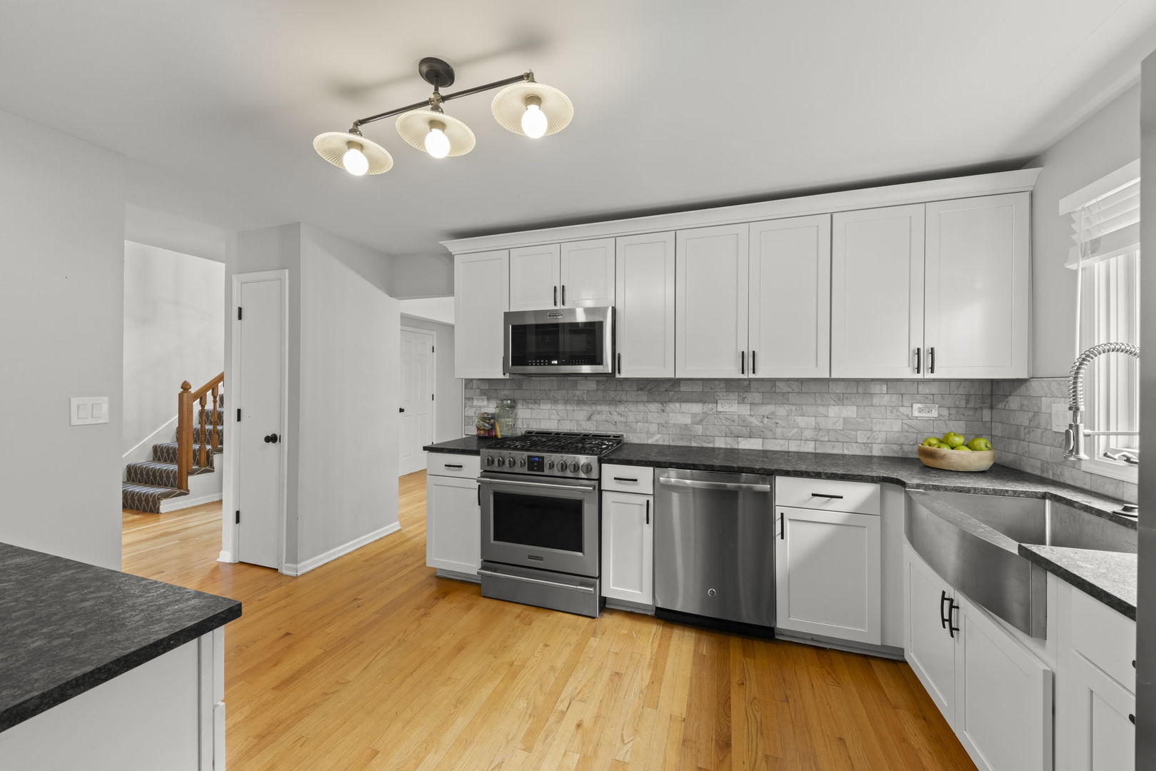 528 W Evergreen Street Property Photo 9