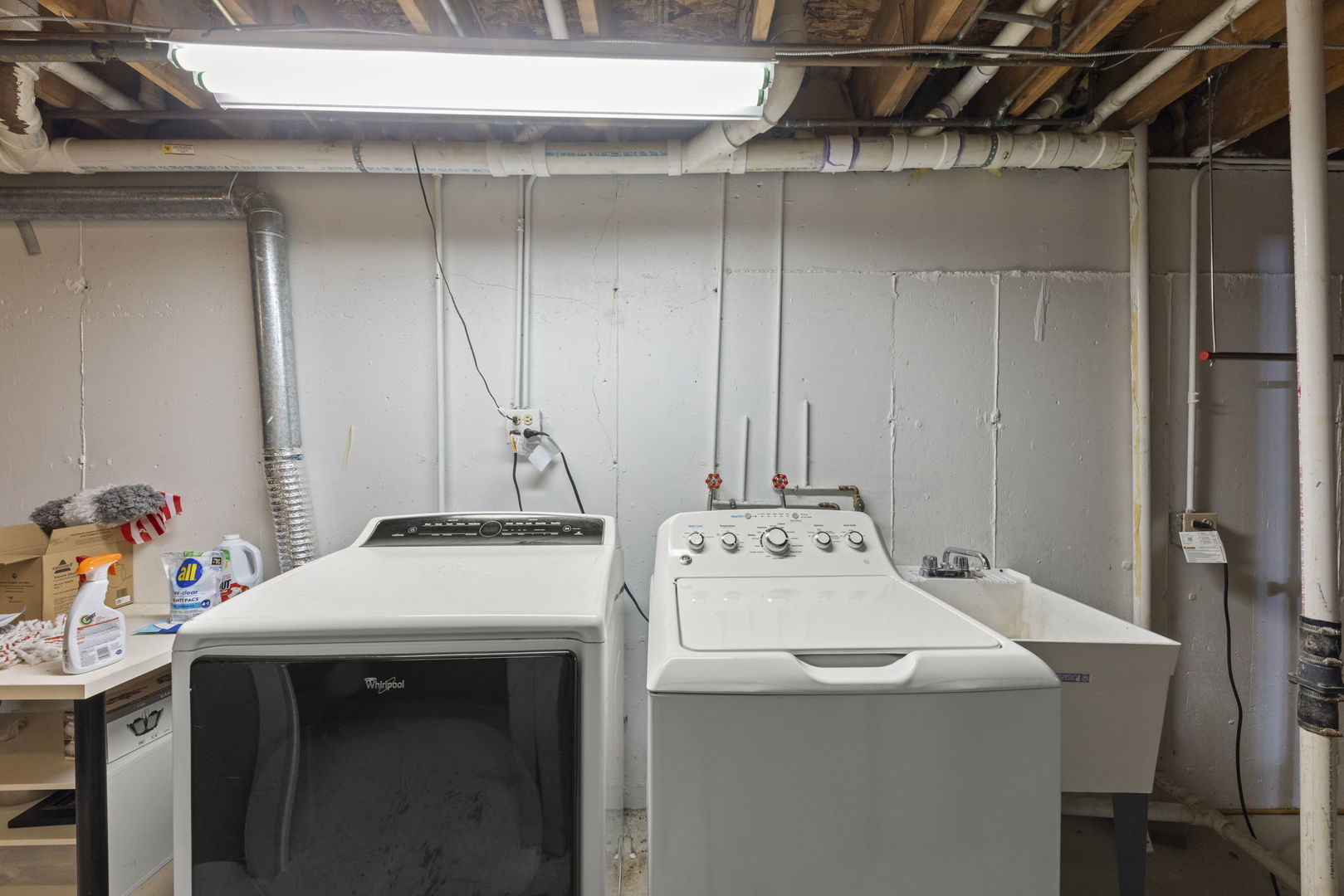 528 W Evergreen Street Property Photo 19