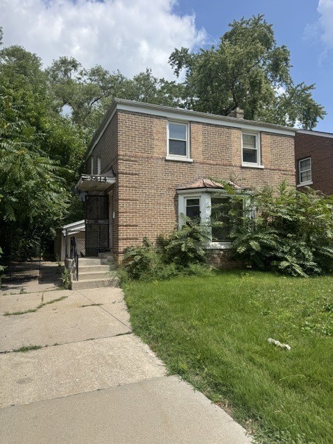 2514 E 97th Street Property Photo 2
