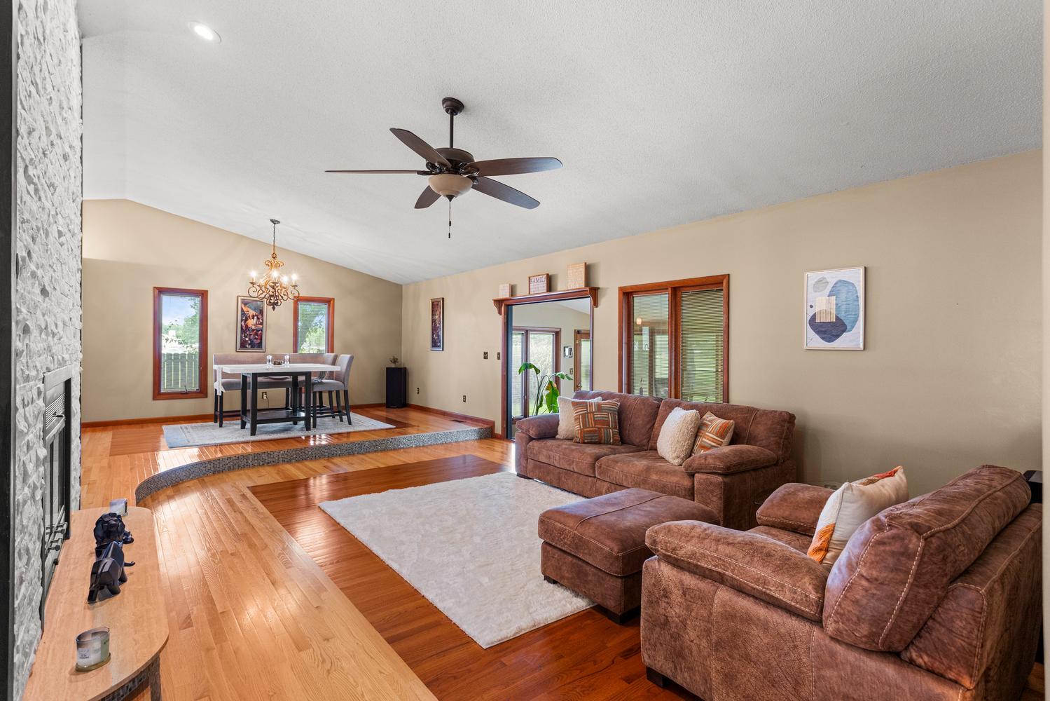 2106 Hagan Boulevard Property Photo 4
