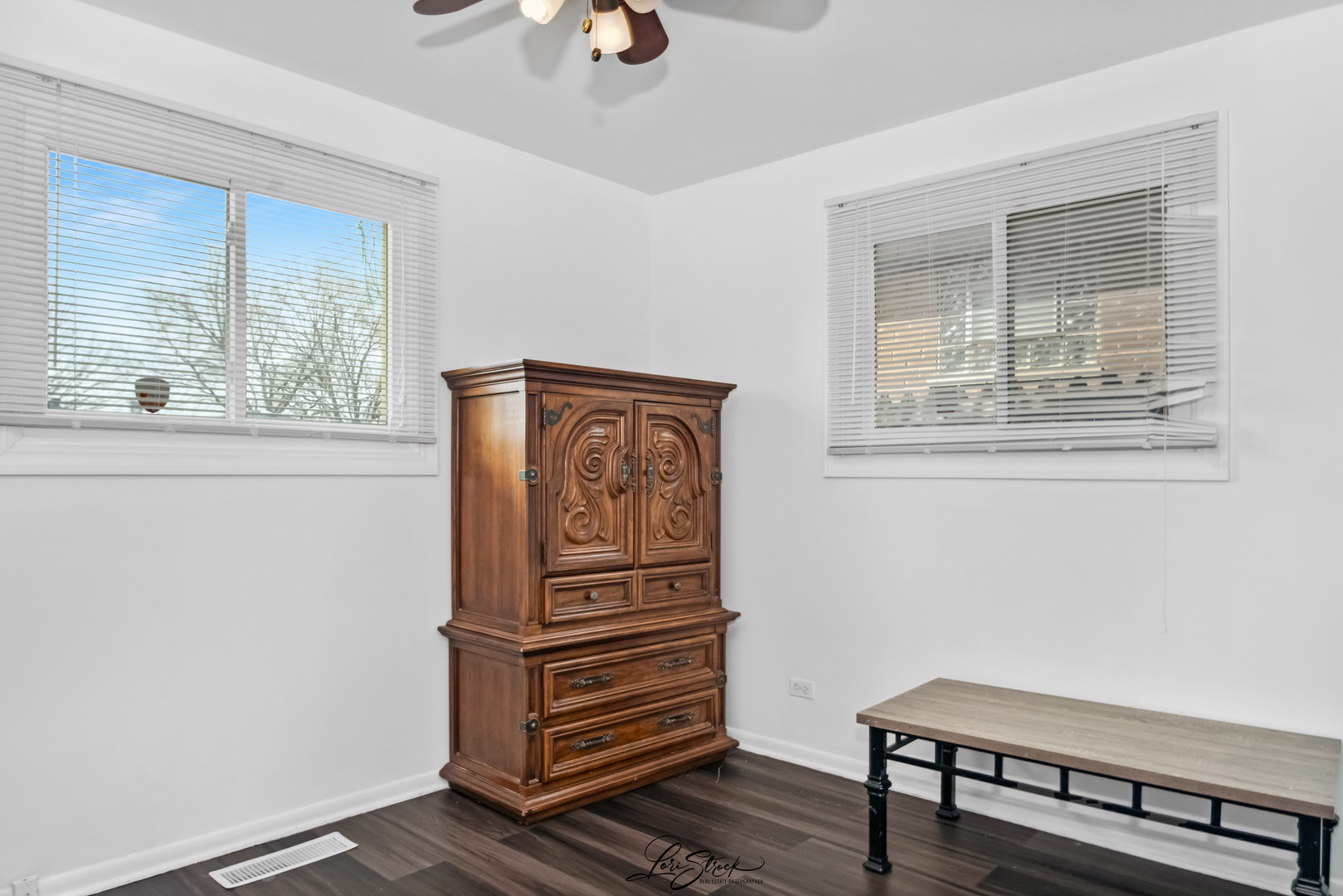 12704 S Muskegon Avenue Property Photo 11