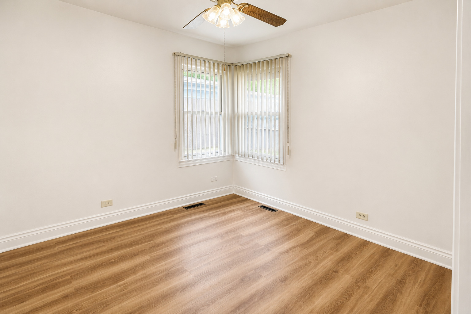 11536 S Ridgeland Avenue Property Photo 8