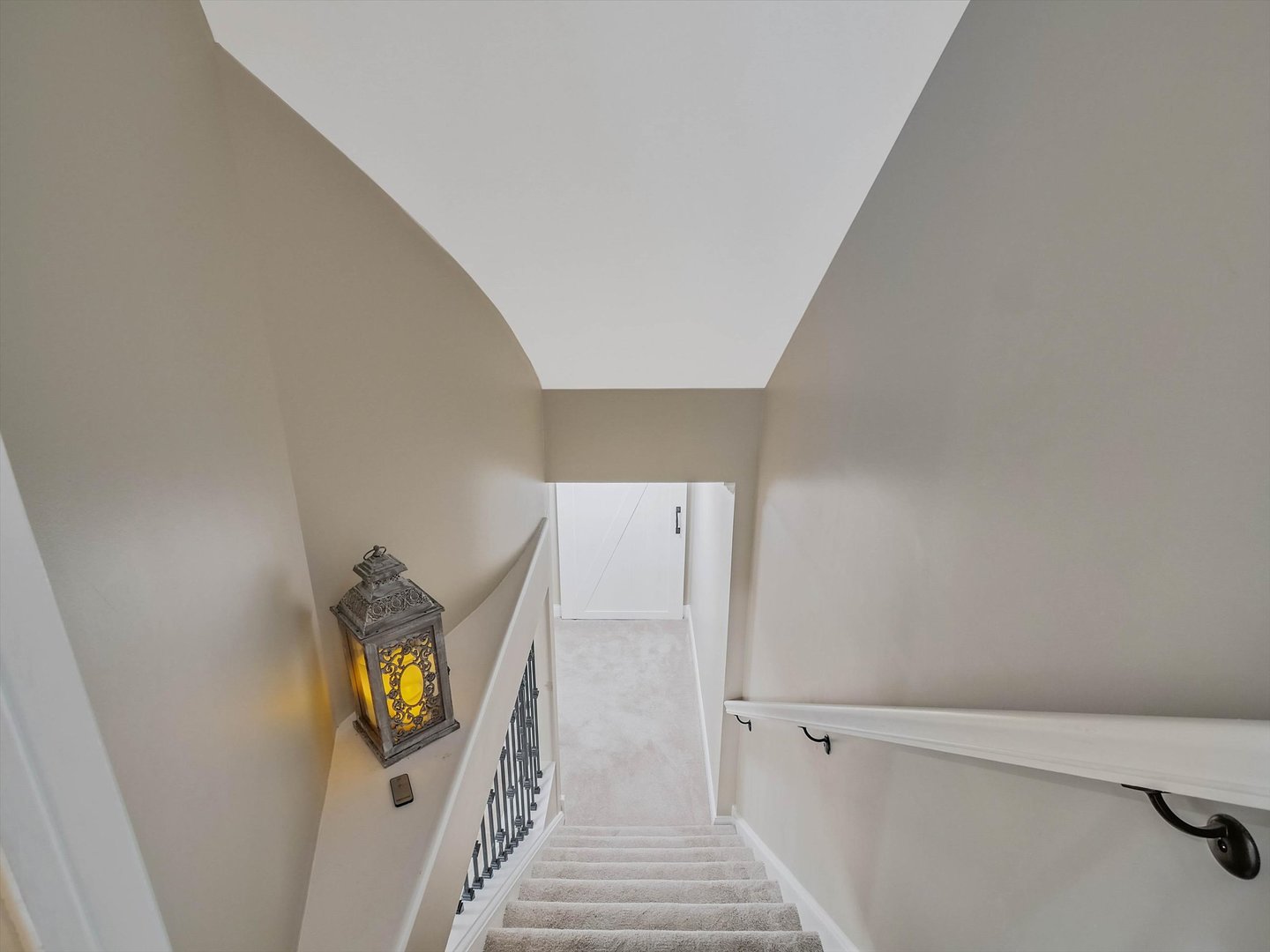 305 N Dale Avenue Property Photo 65