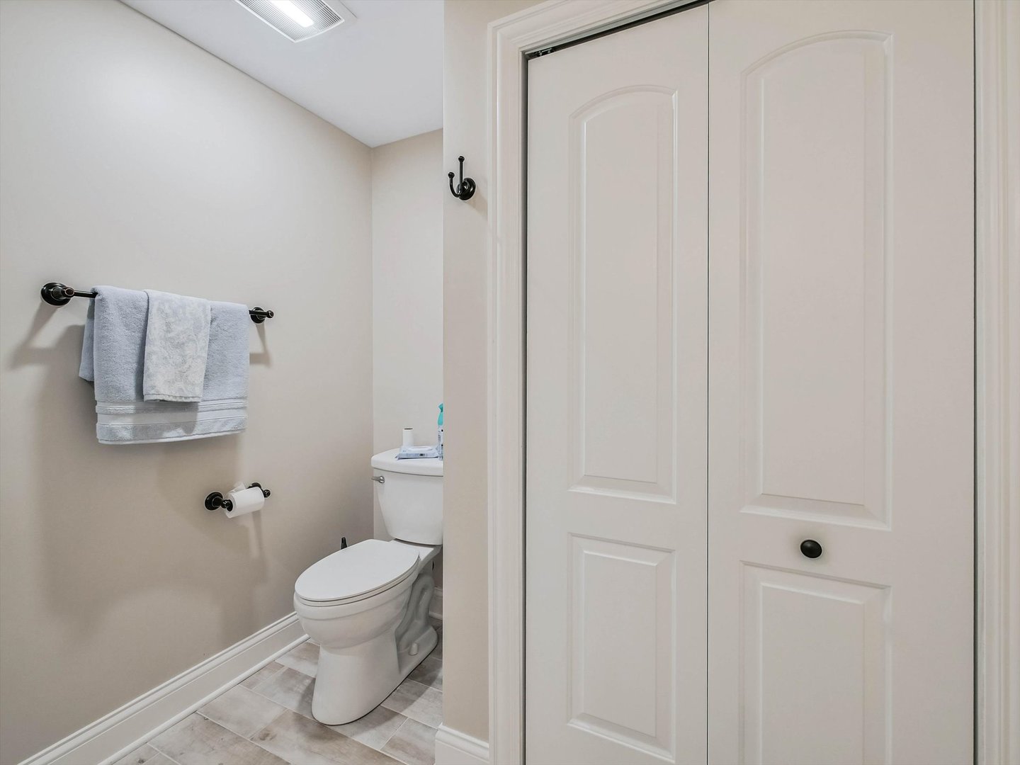 305 N Dale Avenue Property Photo 87