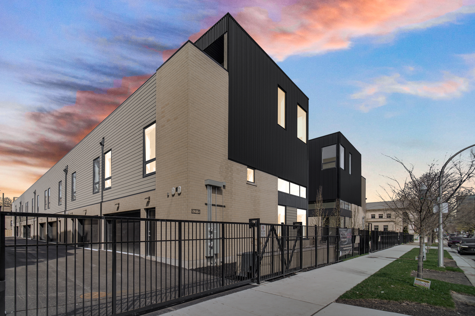 6218 S Woodlawn Avenue E Property Photo 24