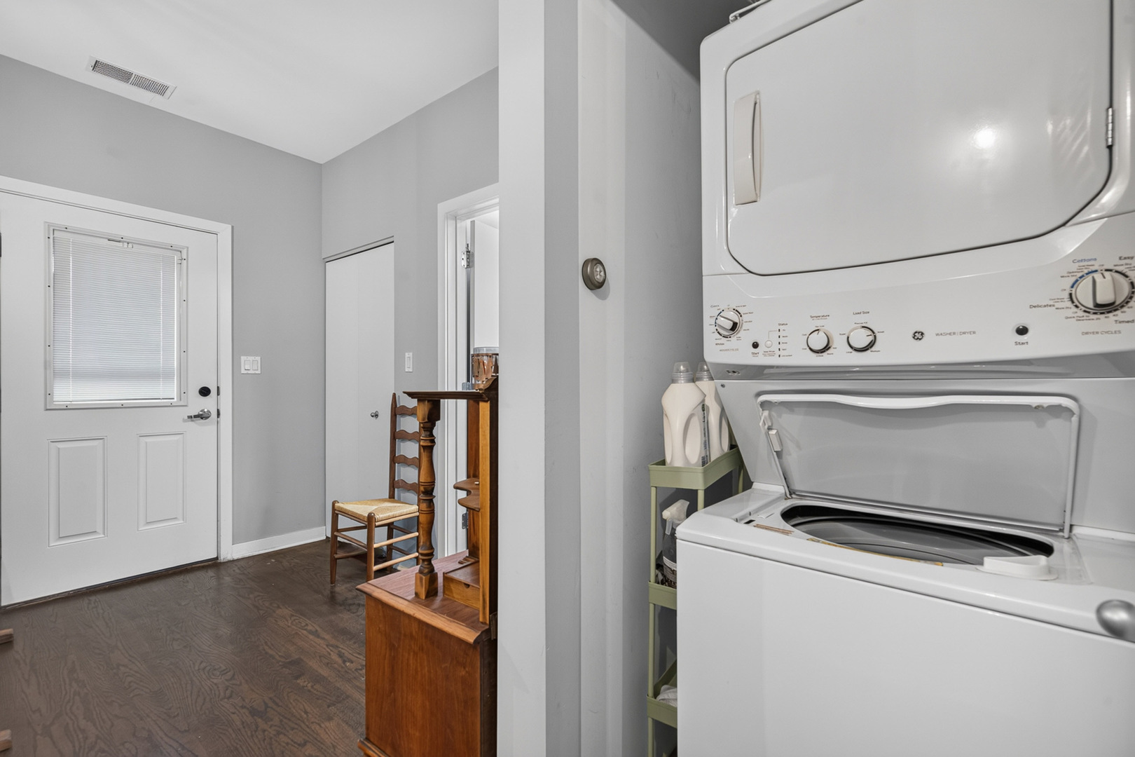 2510 W Irving Park Road 303 Property Photo 16