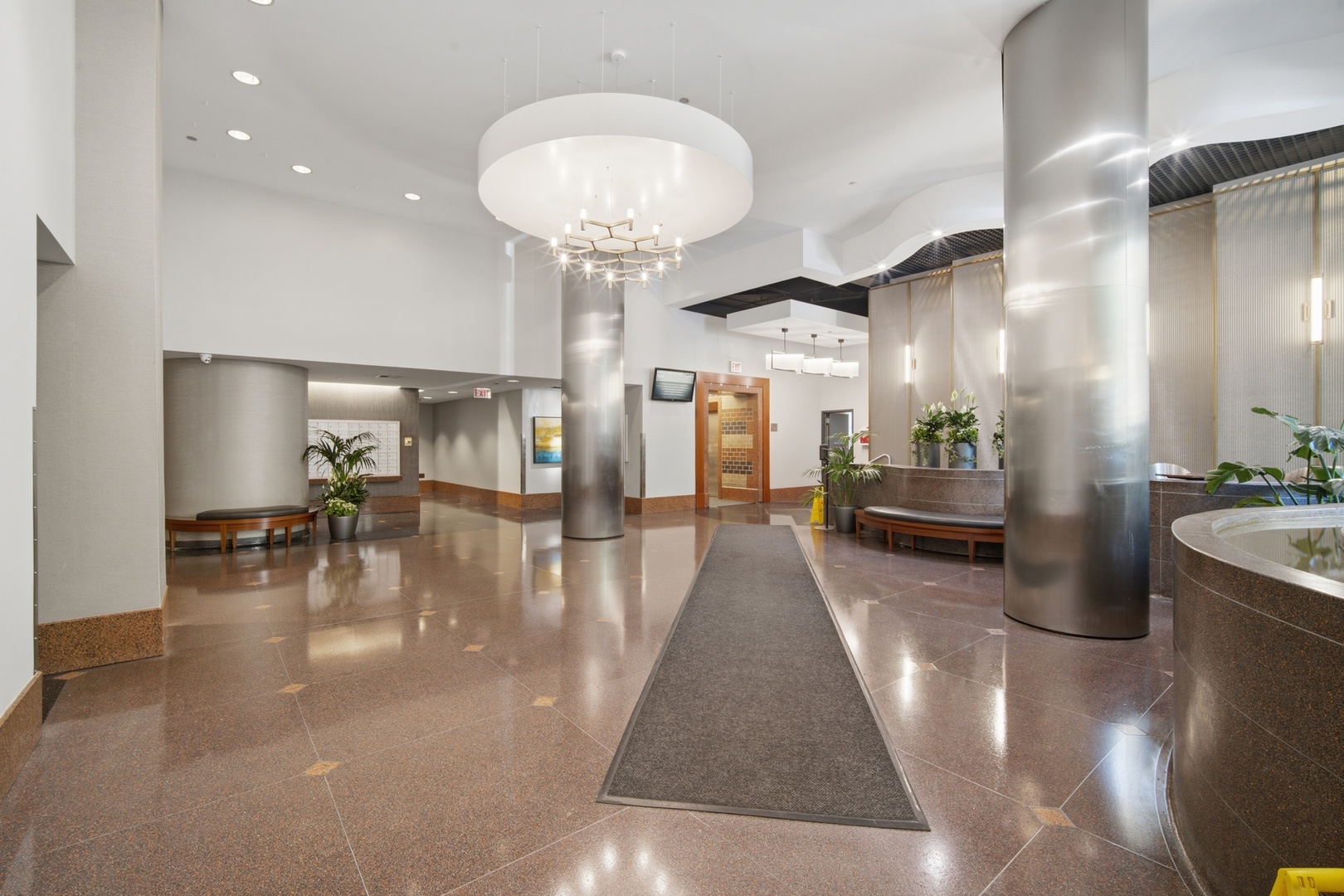 3660 N Lake Shore Drive 1506 Property Photo 4