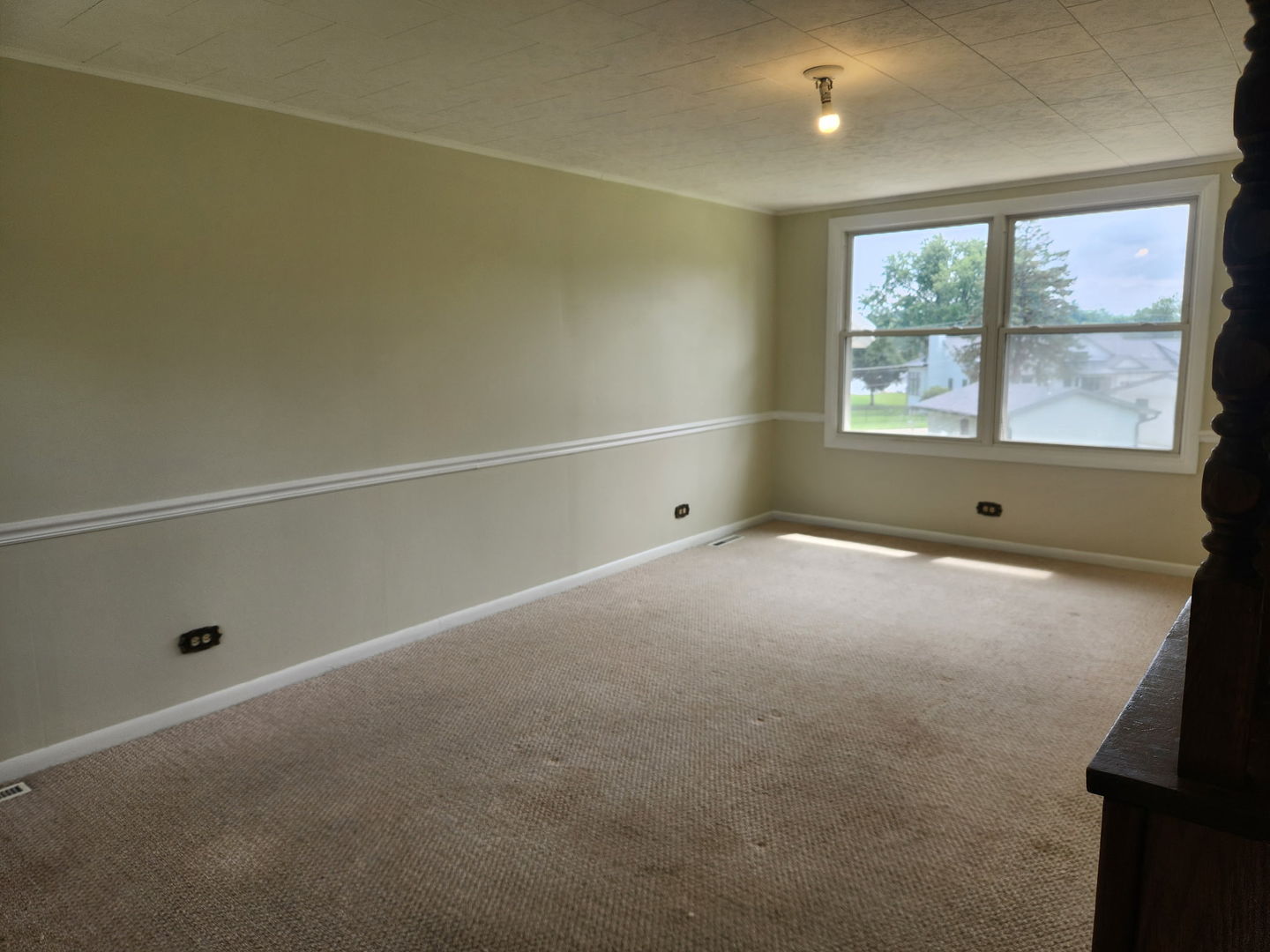 914 Oakleaf Avenue Property Photo 5