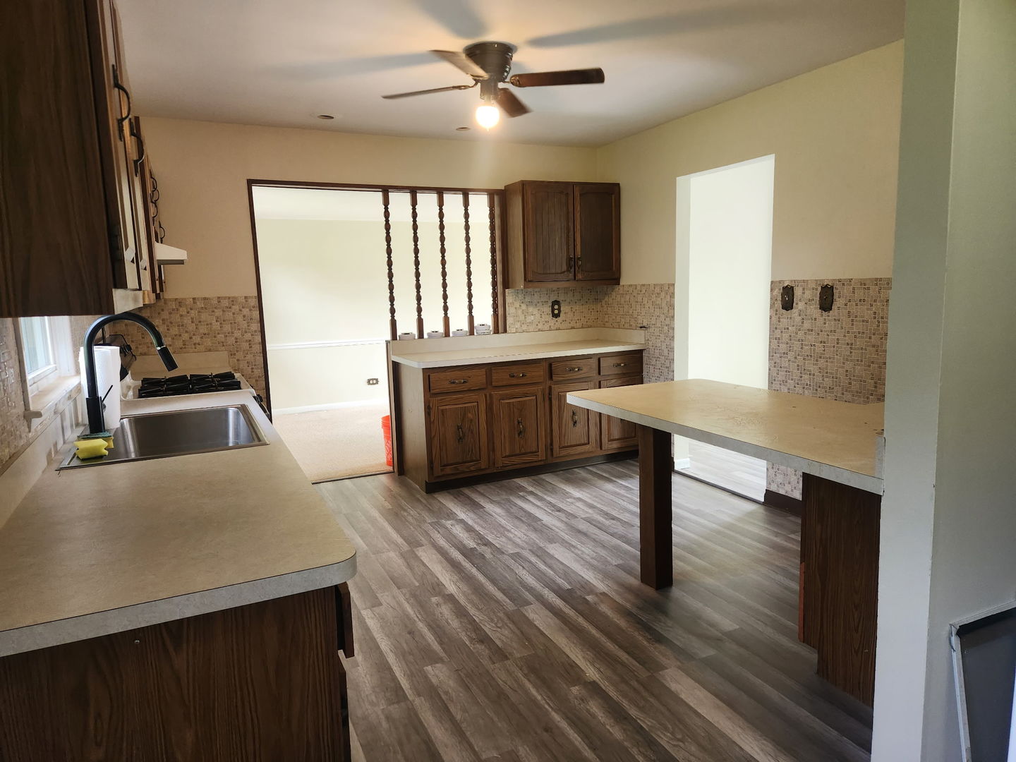 914 Oakleaf Avenue Property Photo 8