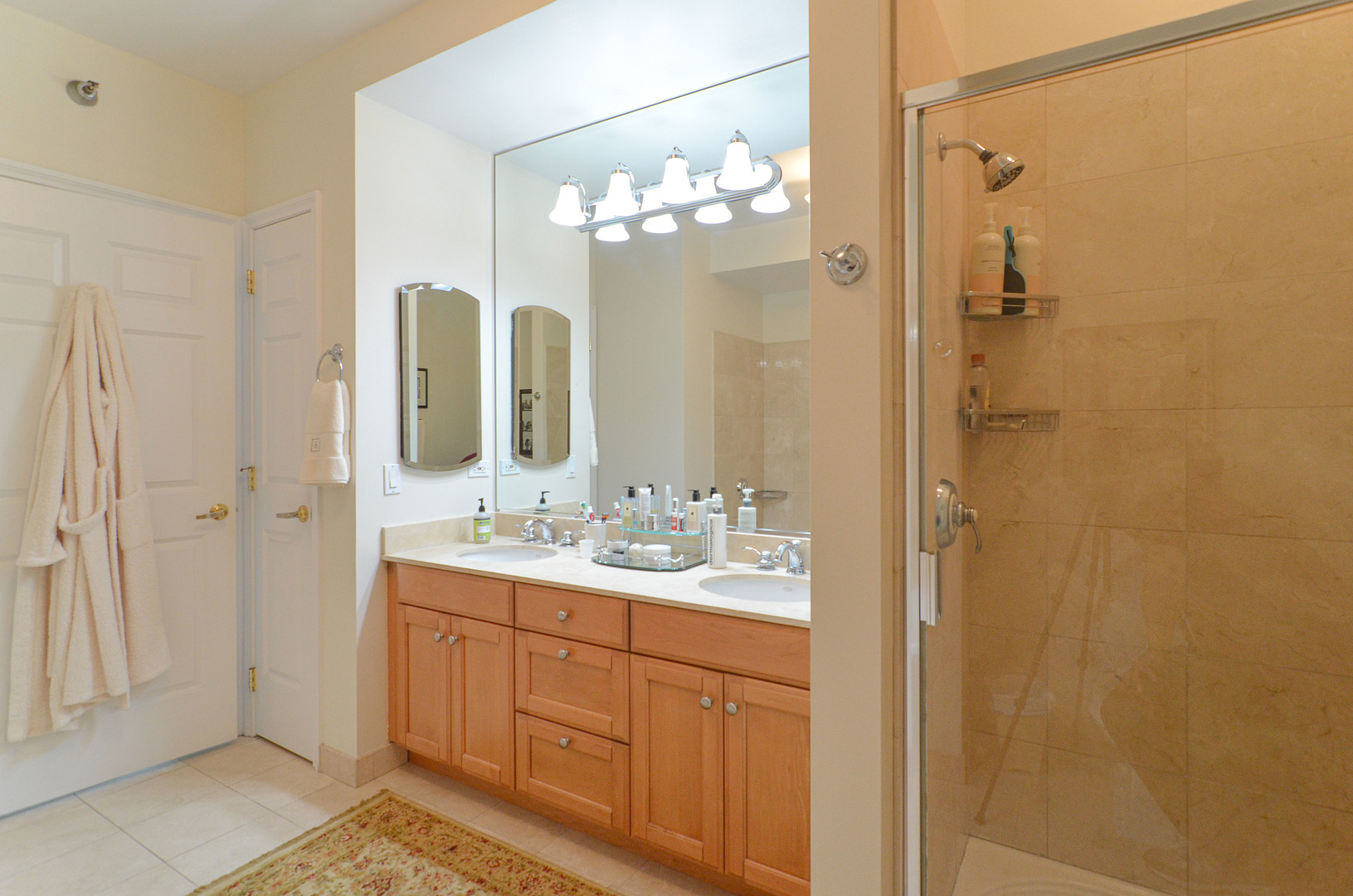 25 E Superior Street 3701 Property Photo 12