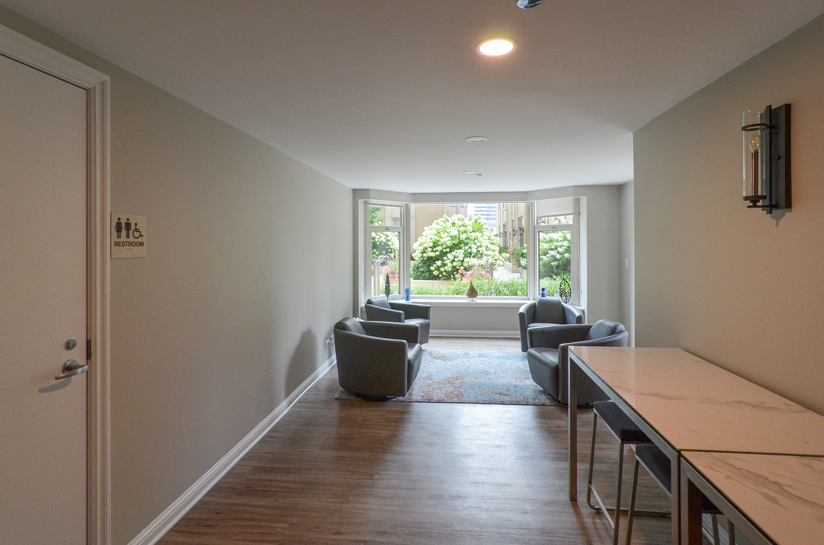 25 E Superior Street 3701 Property Photo 43