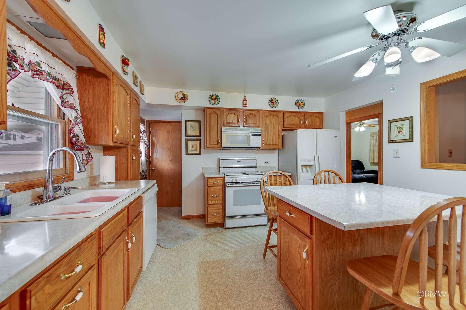 227 N Mill Road Property Photo 10
