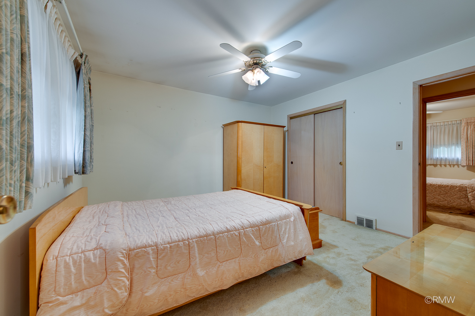 227 N Mill Road Property Photo 11