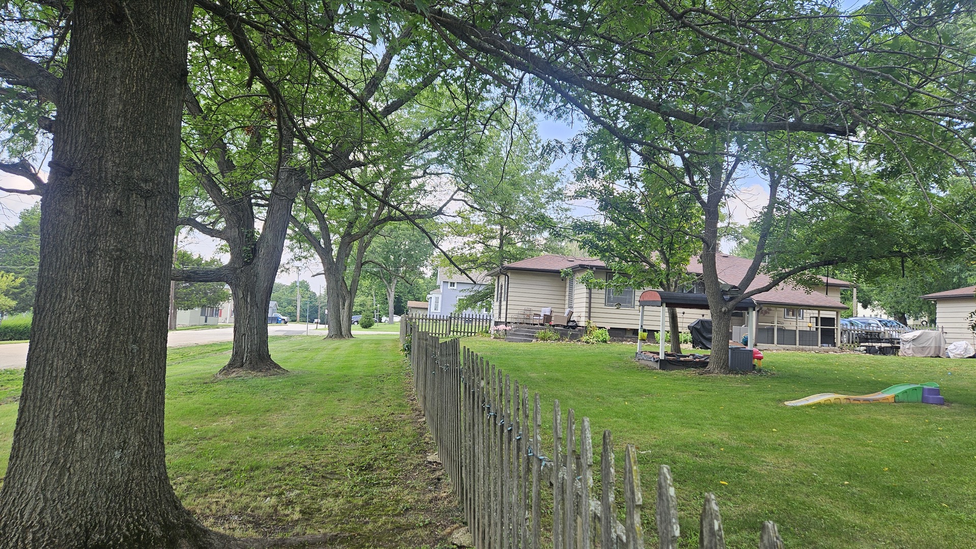 525 Prairie Street Property Photo 27