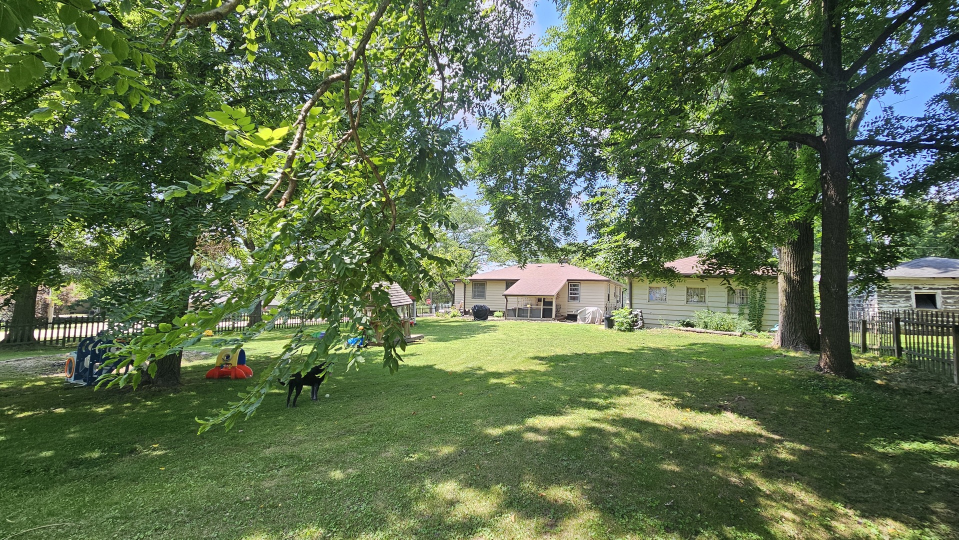 525 Prairie Street Property Photo 29
