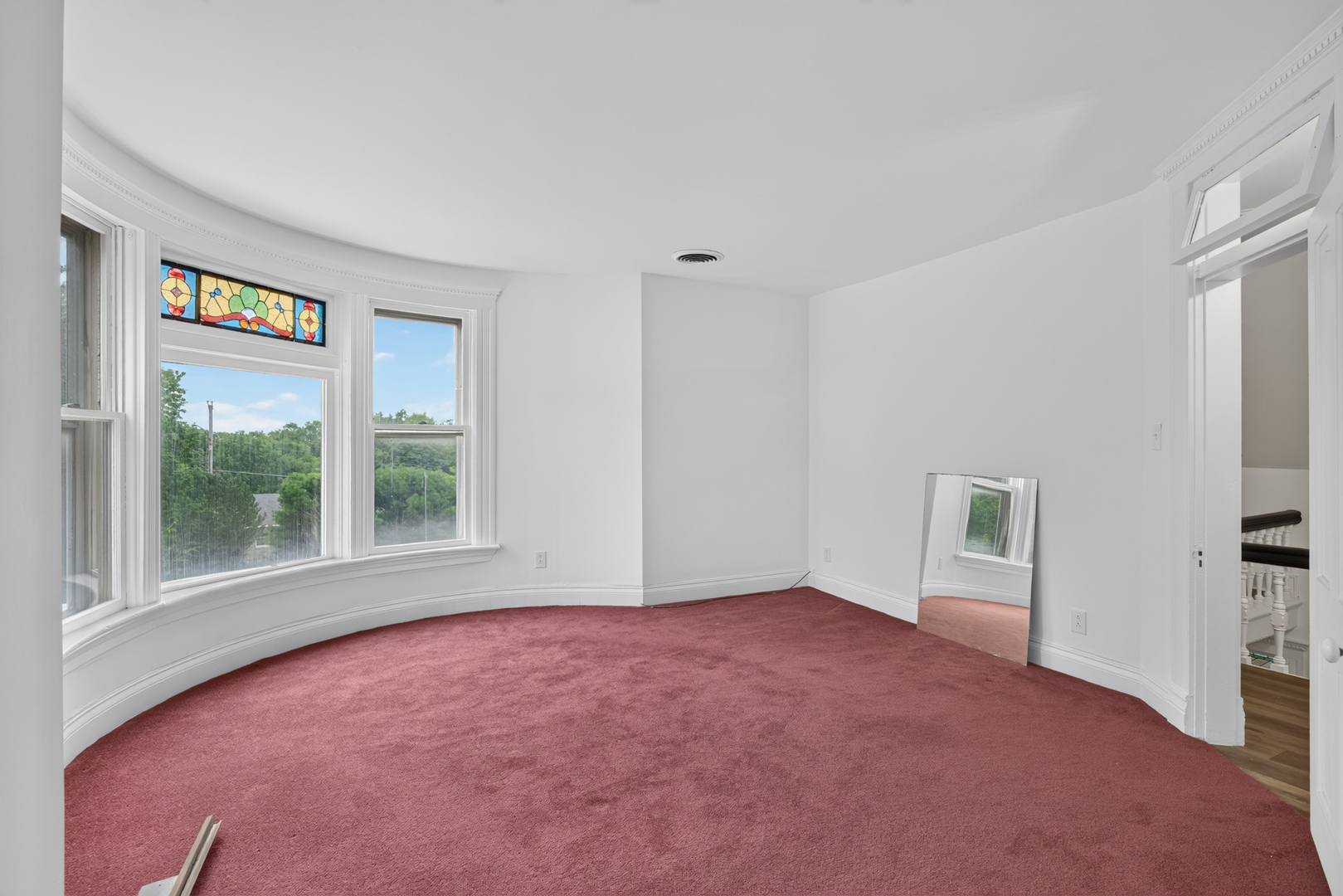 860 Best Street Property Photo 32