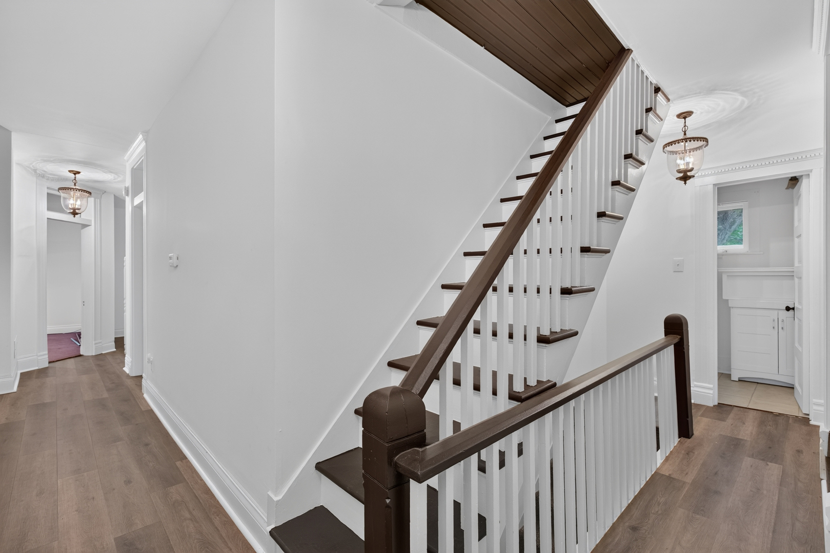 860 Best Street Property Photo 35