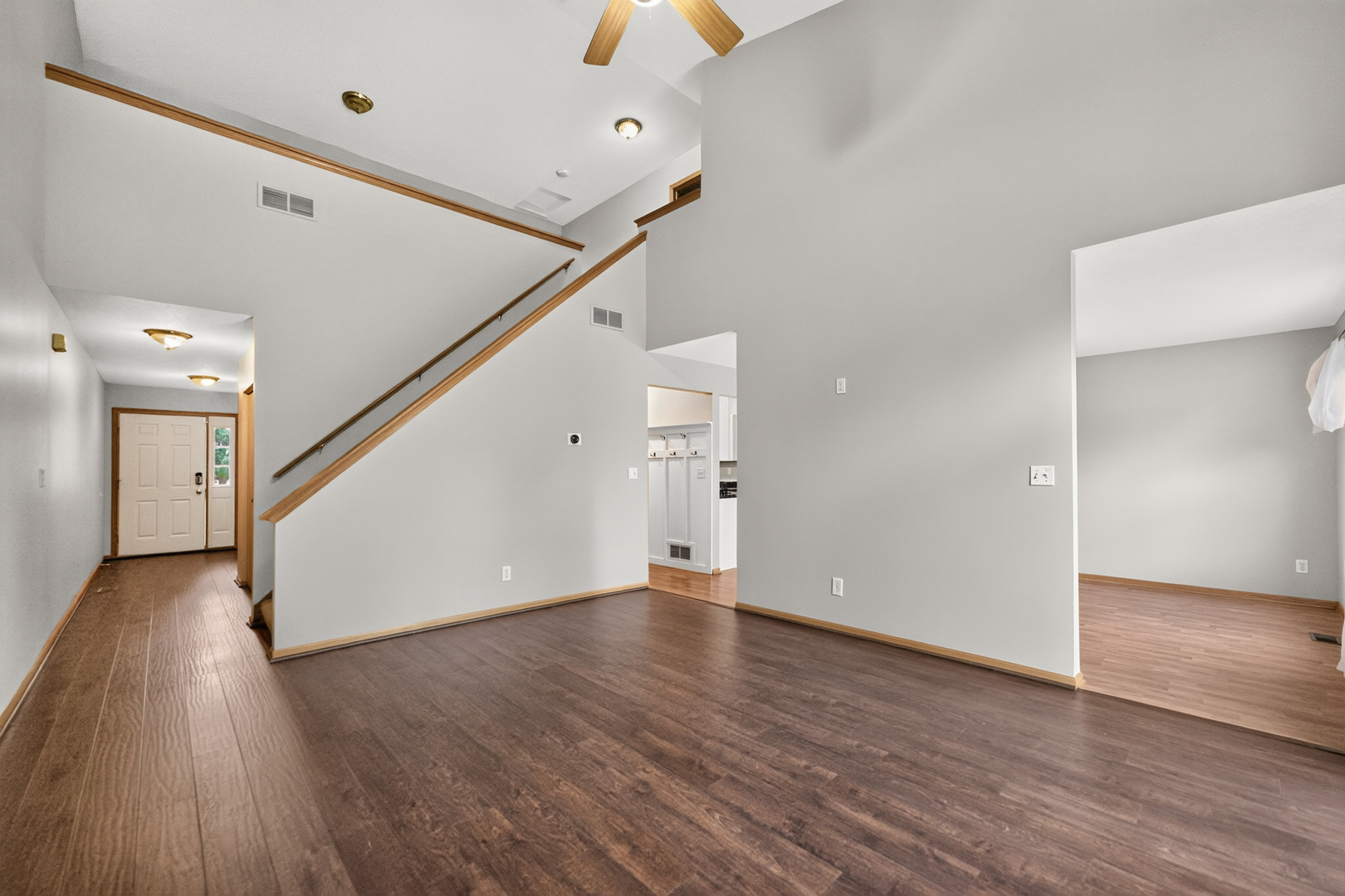 1110 Rose Drive Property Photo 8