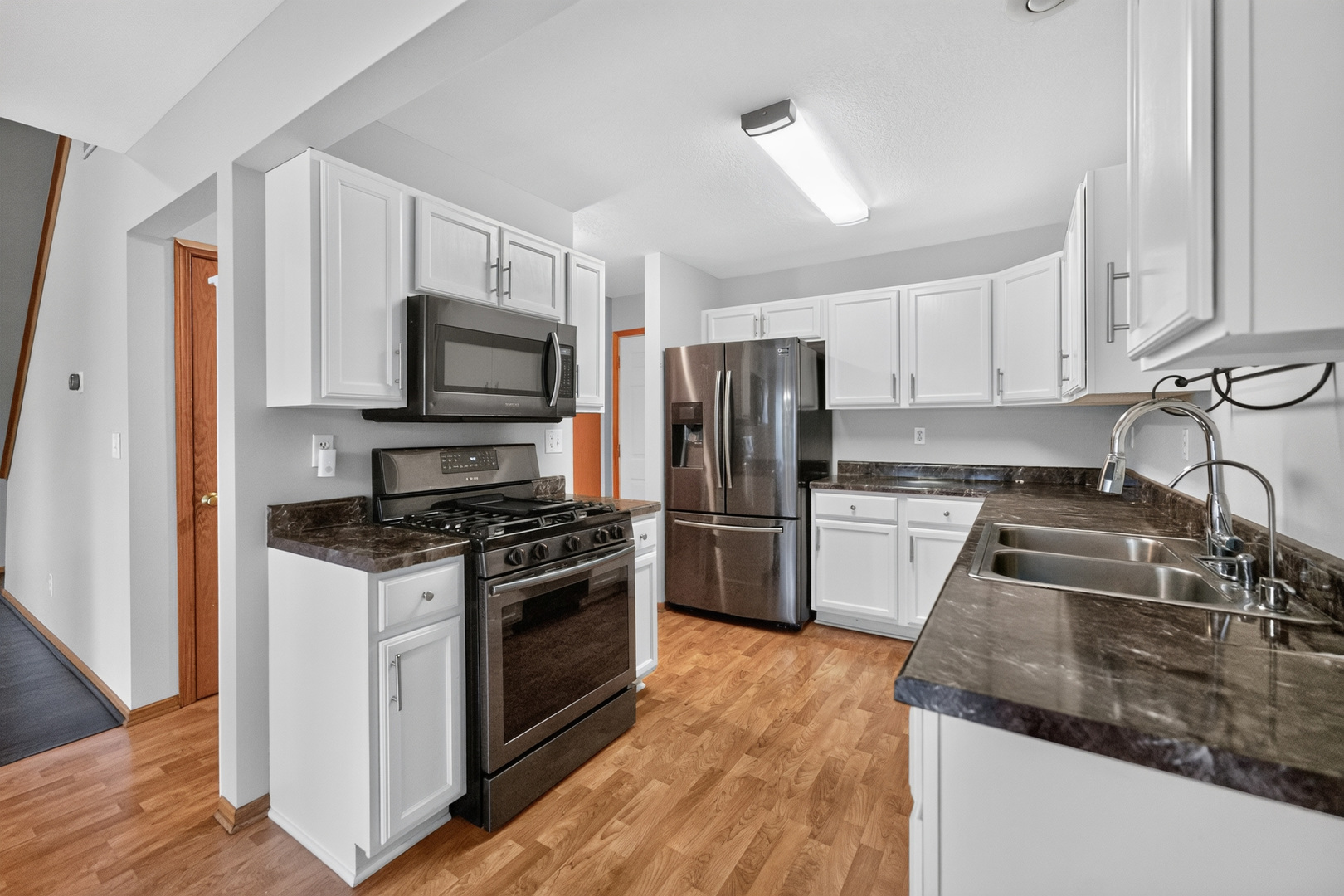 1110 Rose Drive Property Photo 12