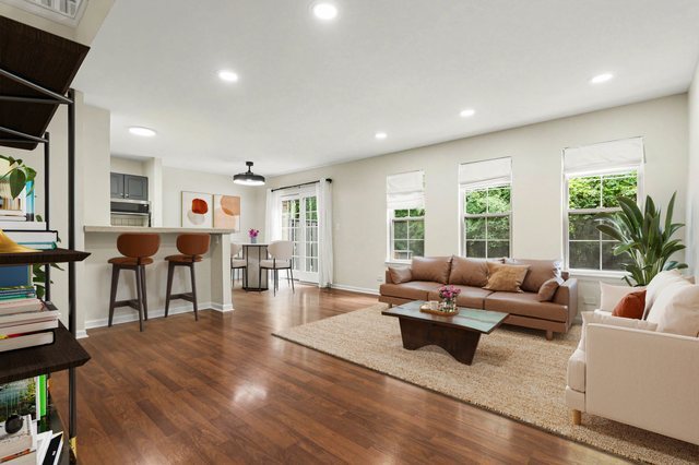 360 Golfview Court 360 Property Photo 4