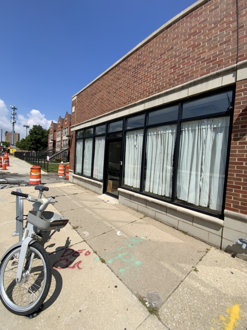 516 E 43rd Street Property Photo 4